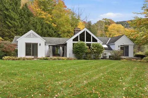 197 Bromley Brook Rd, Manchester, VT 05255