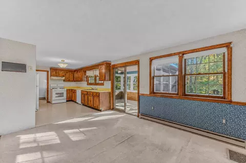 Living - 105 Cooper Rd, Hebron, NH 03241 photo 1 of 5