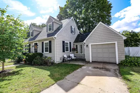 1138 Hall St, Manchester, NH 03104