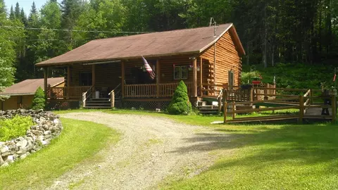 165 Landry Rd, Dalton, NH 03598