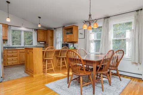 Dining - 565 Old County Rd, Plainfield, NH 03781 photo 3 of 6