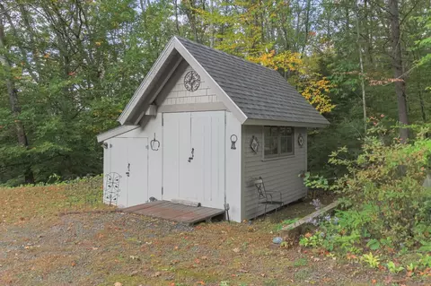 Exterior - 565 Old County Rd, Plainfield, NH 03781 photo 13 of 16