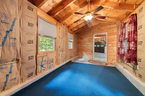 Entry Way - 98 Cooper Rd, Hebron, NH 03241 photo 5 of 6