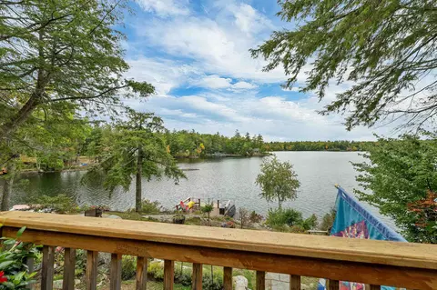 118 Castle Shore Rd, Moultonborough, NH 03254