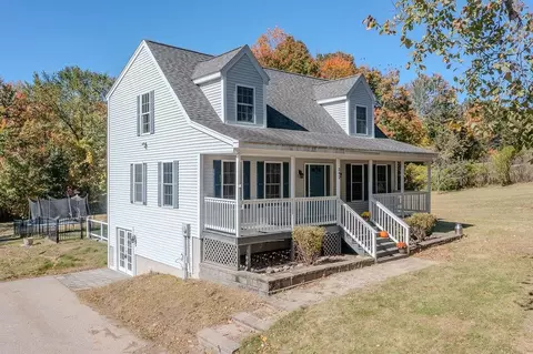 342 Chestnut Hill Rd, Rochester, NH 03867