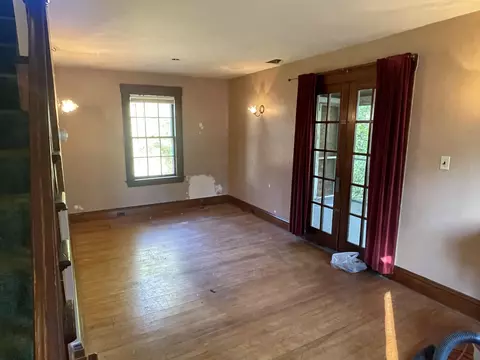 Living - 2 Coolidage Ave, Concord, NH 03301 photo 1 of 1