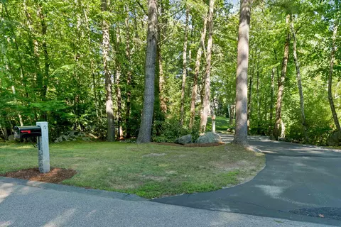 Exterior - 4 Captains Way, Exeter, NH 03833 photo 17 of 18