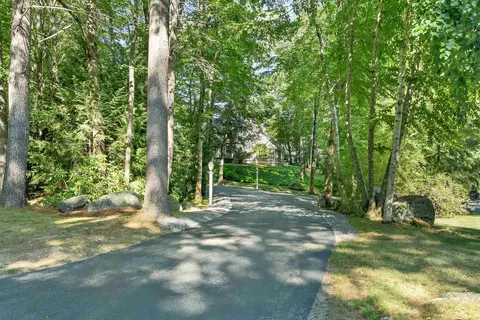 Exterior - 4 Captains Way, Exeter, NH 03833 photo 16 of 18