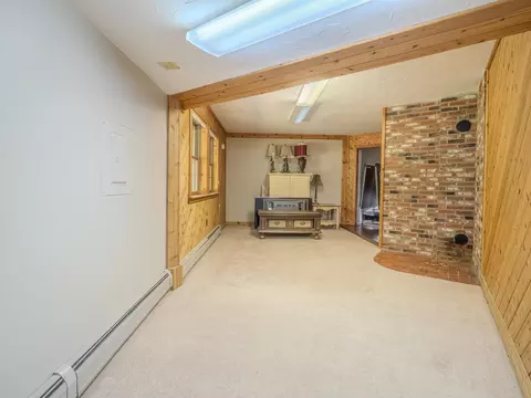 Living - 219 Alpine Dr, Killington, VT 05751 photo 1 of 3