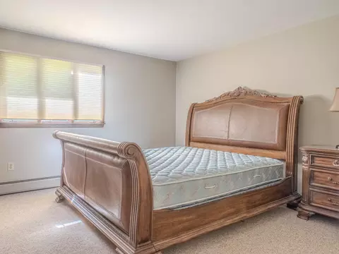 Bedroom - 219 Alpine Dr, Killington, VT 05751 photo 5 of 11