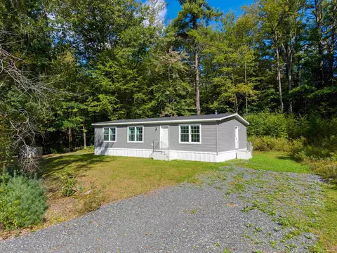 18 Blueberry Hill Park, Charlestown, NH 03603