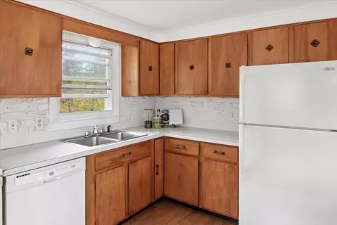 Kitchen - 13 Devco Dr, Manchester, NH 03103 photo 1 of 2