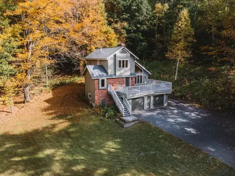 11 Eastman Hill Rd, Lebanon, NH 03766