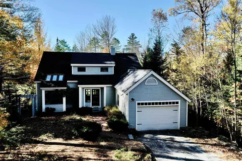 17 Walton Heath Dr, Grantham, NH 03753