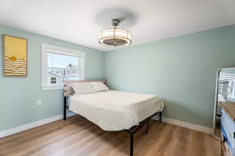 Bedroom - 27 Concord Ave, Hampton, NH 03842 photo 3 of 10