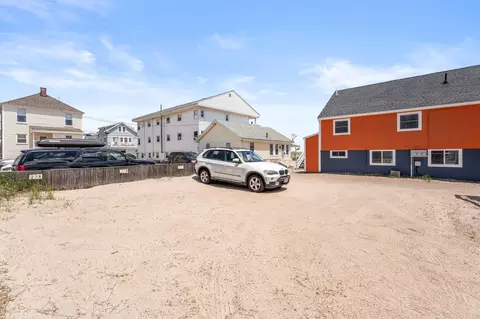 Exterior - 27 Concord Ave, Hampton, NH 03842 photo 5 of 5