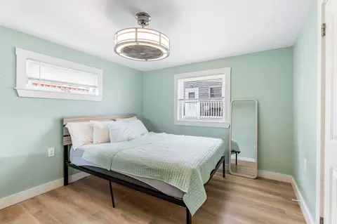 Bedroom - 27 Concord Ave, Hampton, NH 03842 photo 2 of 10