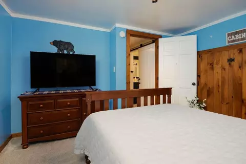 Bedroom - 226 Ledge Dr, Plainfield, NH 03781 photo 4 of 5