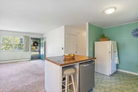 Other - 8 Wentworth St # A, Exeter, NH 03833 photo 13 of 31