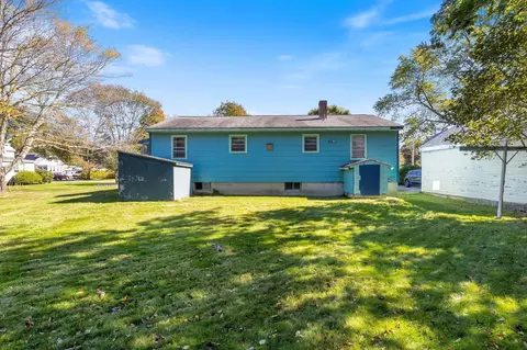 Exterior - 8 Wentworth St # A, Exeter, NH 03833 photo 1 of 4