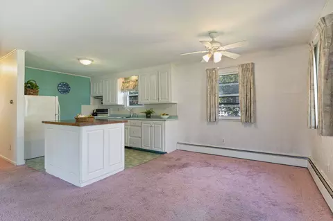 Other - 8 Wentworth St # A, Exeter, NH 03833 photo 8 of 31
