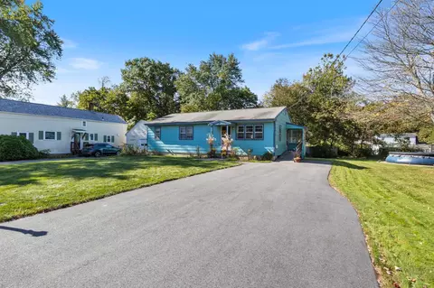 Other - 8 Wentworth St # A, Exeter, NH 03833 photo 3 of 31