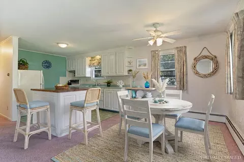 Other - 8 Wentworth St # A, Exeter, NH 03833 photo 9 of 31
