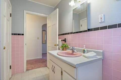 Other - 8 Wentworth St # A, Exeter, NH 03833 photo 19 of 31