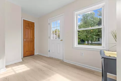 Entry Way - 124 School St, Sheldon, VT 05483 photo 3 of 7