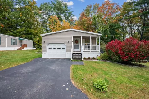 71 Fox Hill Ln, Conway, NH 03813