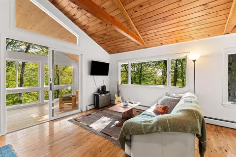 Living - 16 Boulder Ledge Rd, Glen, NH 03838 photo 3 of 3
