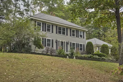 363 N Shore Rd, Spofford, NH 03462