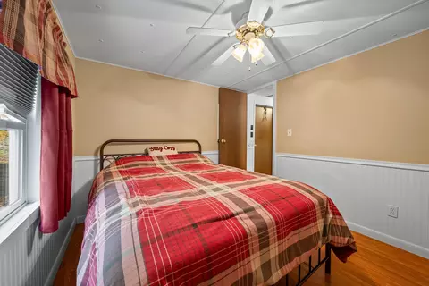 27 Second St, Gorham, NH 03581 photo 17