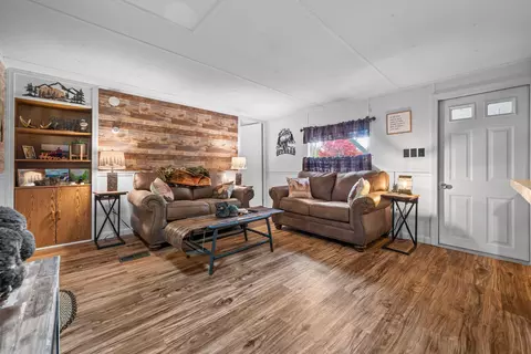 27 Second St, Gorham, NH 03581 photo 12