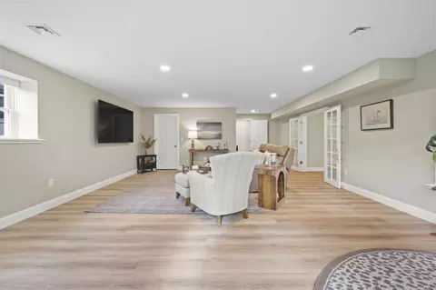 Living - 7 Cardinal Ln #B, Epping, NH 03042 photo 1 of 1