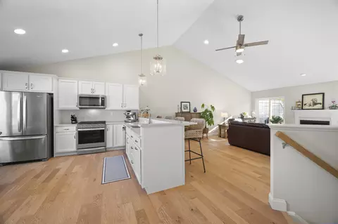 Kitchen - 7 Cardinal Ln #B, Epping, NH 03042 photo 1 of 5