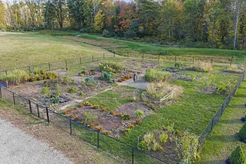 View/Area - 7 Cardinal Ln #B, Epping, NH 03042 photo 7 of 7