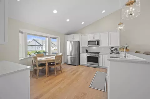 Kitchen - 7 Cardinal Ln #B, Epping, NH 03042 photo 2 of 5