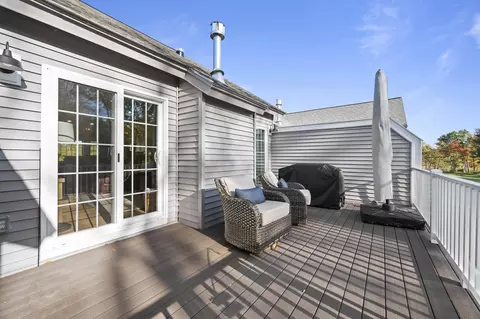 Exterior - 7 Cardinal Ln #B, Epping, NH 03042 photo 6 of 7