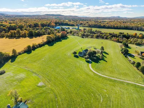 View/Area - 99 Mountain View Rd, Ferrisburgh, VT 05473 photo 3 of 5