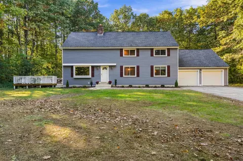 19 Fordway Ext, Windham, NH 03087