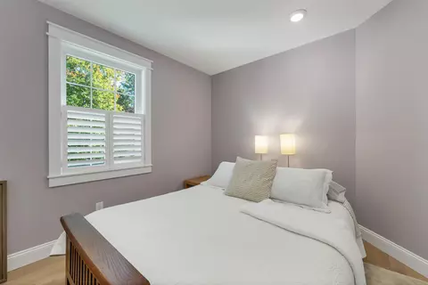 Bedroom - 127 Forest Rd, Wolfeboro, NH 03894 photo 6 of 8