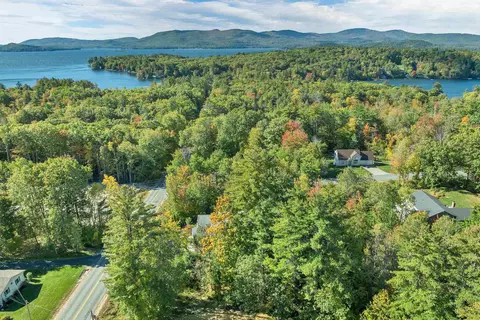 View/Area - 127 Forest Rd, Wolfeboro, NH 03894 photo 3 of 4