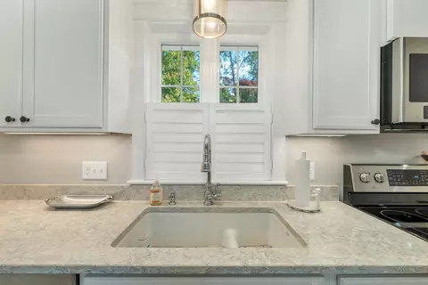 Kitchen - 127 Forest Rd, Wolfeboro, NH 03894 photo 4 of 4
