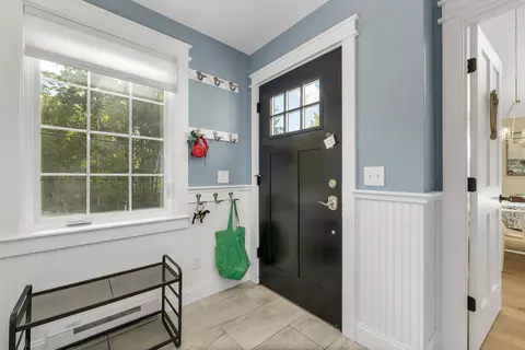Entry Way - 127 Forest Rd, Wolfeboro, NH 03894 photo 1 of 1