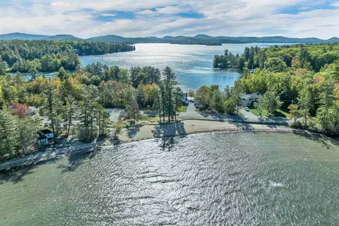 View/Area - 127 Forest Rd, Wolfeboro, NH 03894 photo 1 of 4