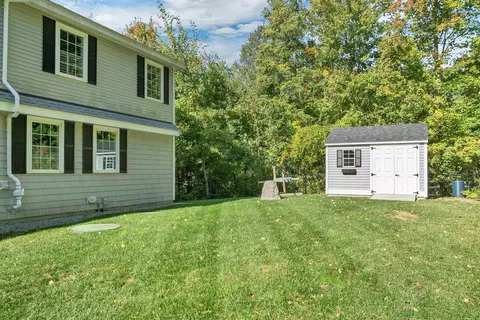 Exterior - 127 Forest Rd, Wolfeboro, NH 03894 photo 7 of 10
