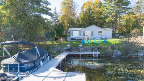 484 W Lake Rd, Wells, VT 05774