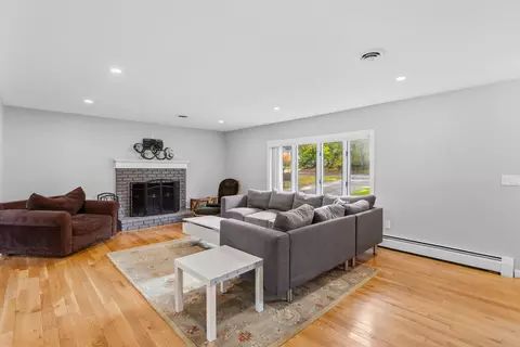 Living - 61 Walker Rd, Atkinson, NH 03811 photo 2 of 5