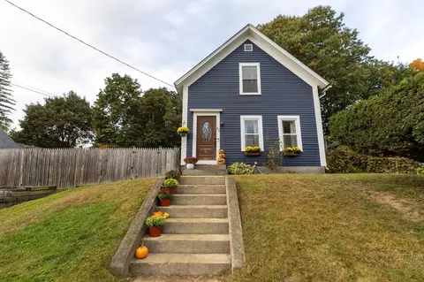 42 Highland Ave, Milford, NH 03055